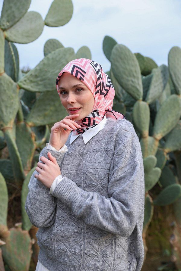 İpekhan-LunaLiner Pattern Soft Scarf Black Pink 1166-12 1