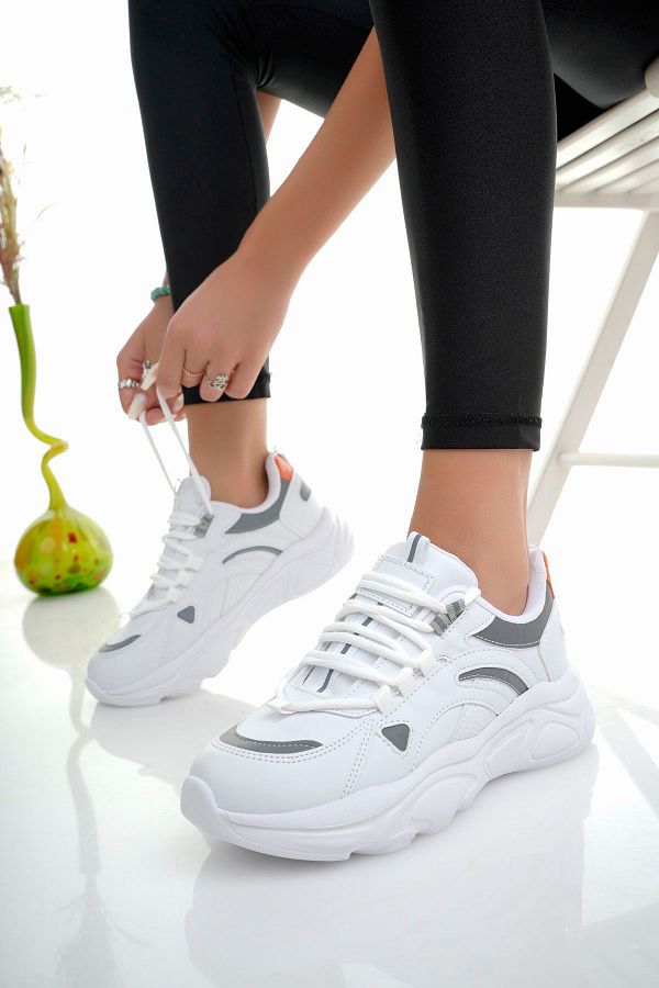 Moda Kad koy Women s White Powder Sneaker Sports Shoes Trendyol