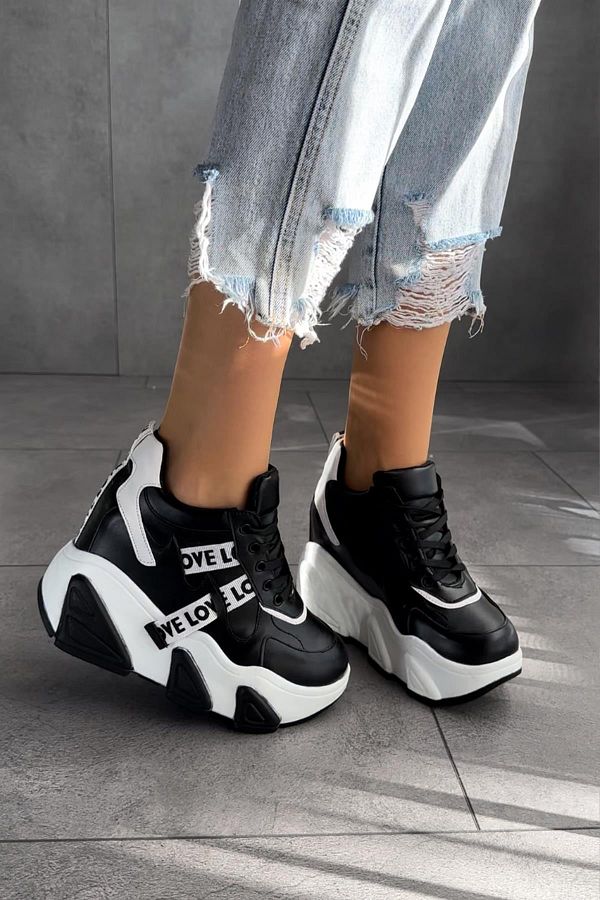 Hidden heel sneakers outlet