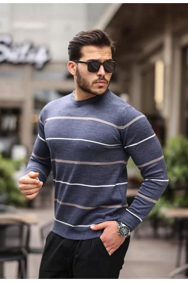 Thin striped sweater store