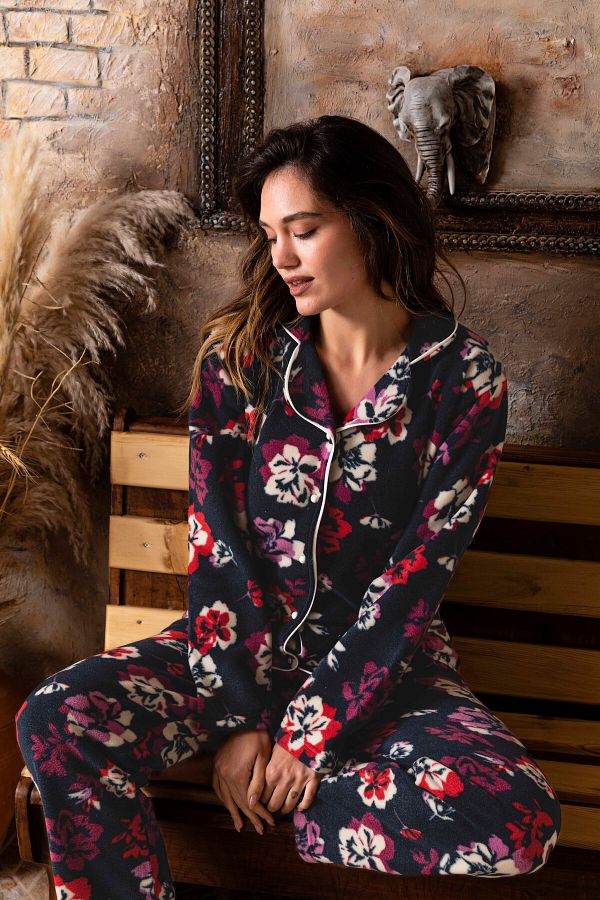 CAL A Women s Front Buttoned Long Sleeve Fleece Plush Winter Warm Pajamas Set Trendyol
