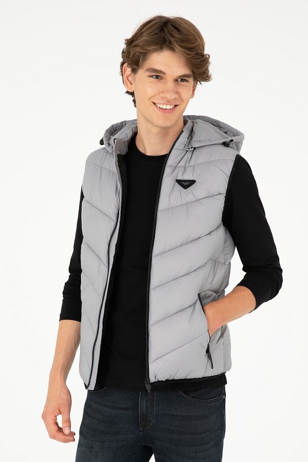 Us polo assn men's vest sales