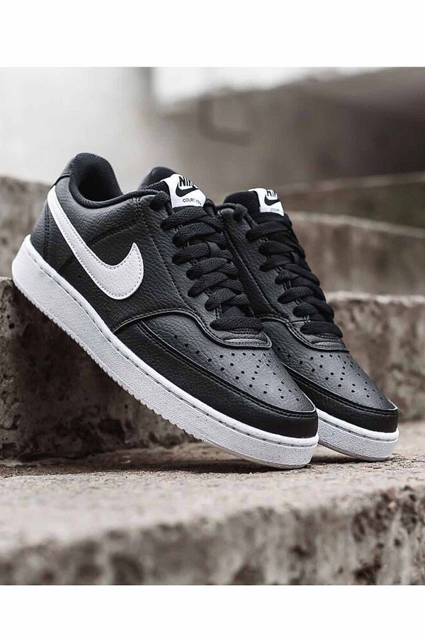 Nike Men s Casual Sneakers Sneakers Trendyol
