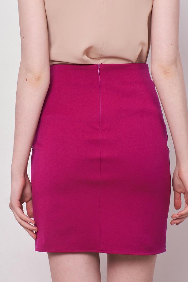 Mini pencil skirt pink top