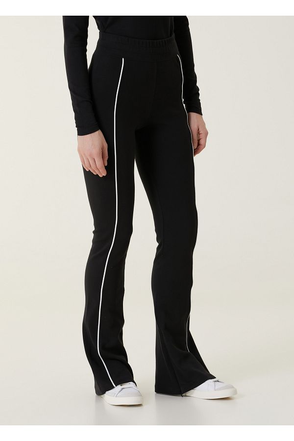 Nike sportswear archive leggings 2025