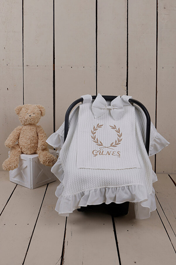 JUNİPERUS Pike Fırfırlı Kişiye Özel Nakışlı Puset Örtüsü