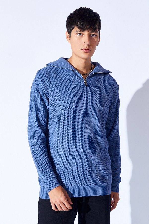 Manche-Oversize Half Zippered Knitted Pattern Soft Textured Men's Sweater |   Indigo Manw 519913 -1 1