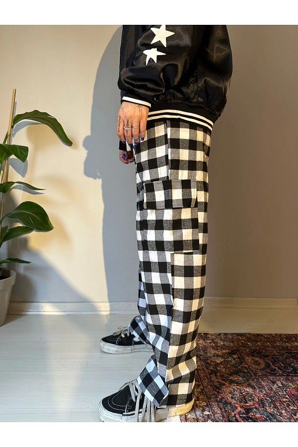 1blood Plaid sweatpants with black and white cargo pockets Trendyol