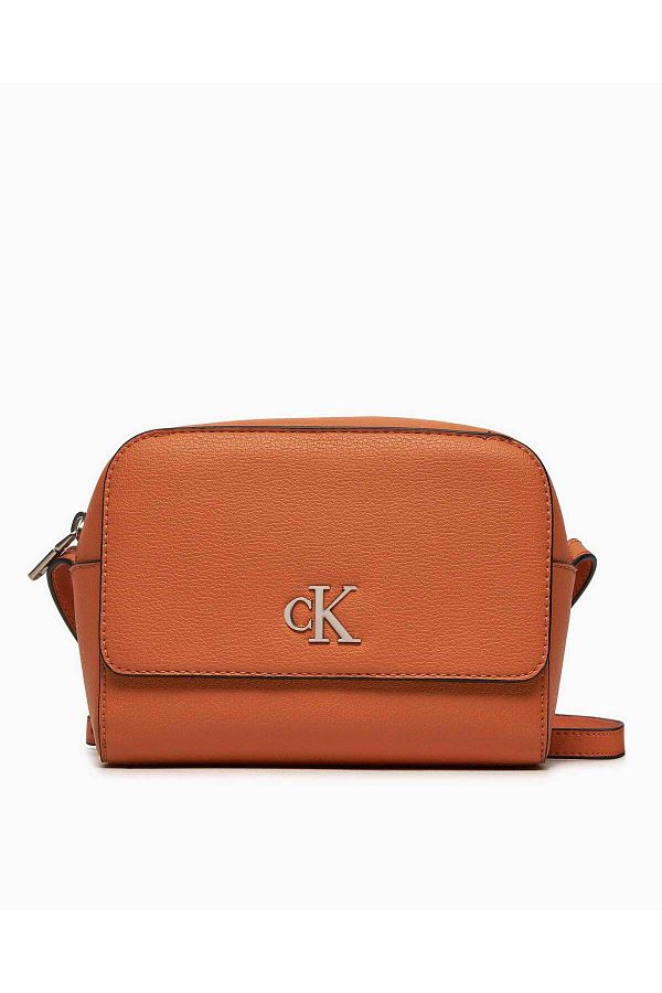 Calvin Klein-حقيبة كروس صغيرة بنمط مونوغرام 1