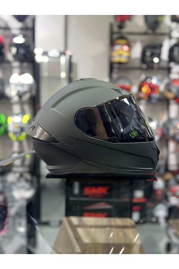SMK-Typhoon Solid Matte Helmet - with Transparent Visor, Closed 1
