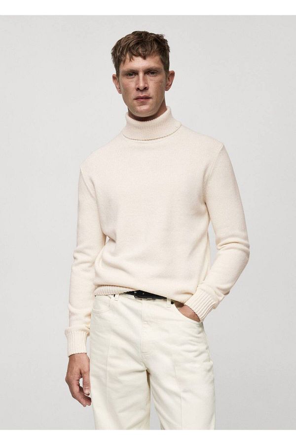 MANGO Man-Characteristics of Sweaters 1