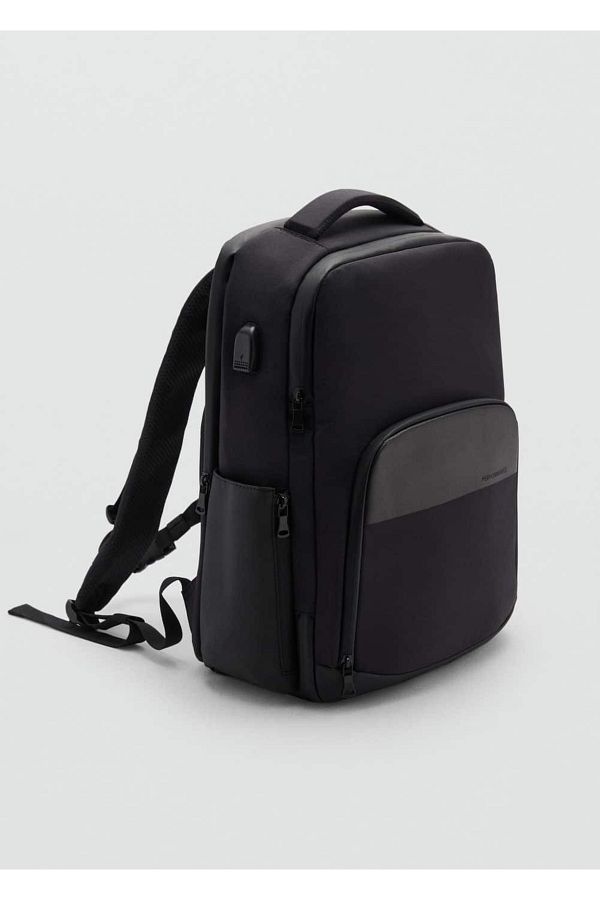 MANGO Man-Cool Water Overhand Rub Backpack with USB Connection 1