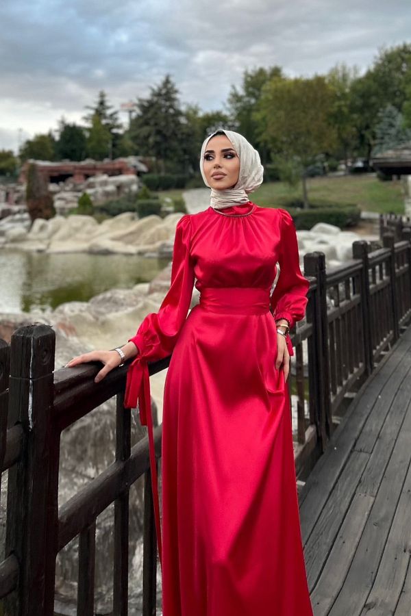 Lena the elegant dress clearance