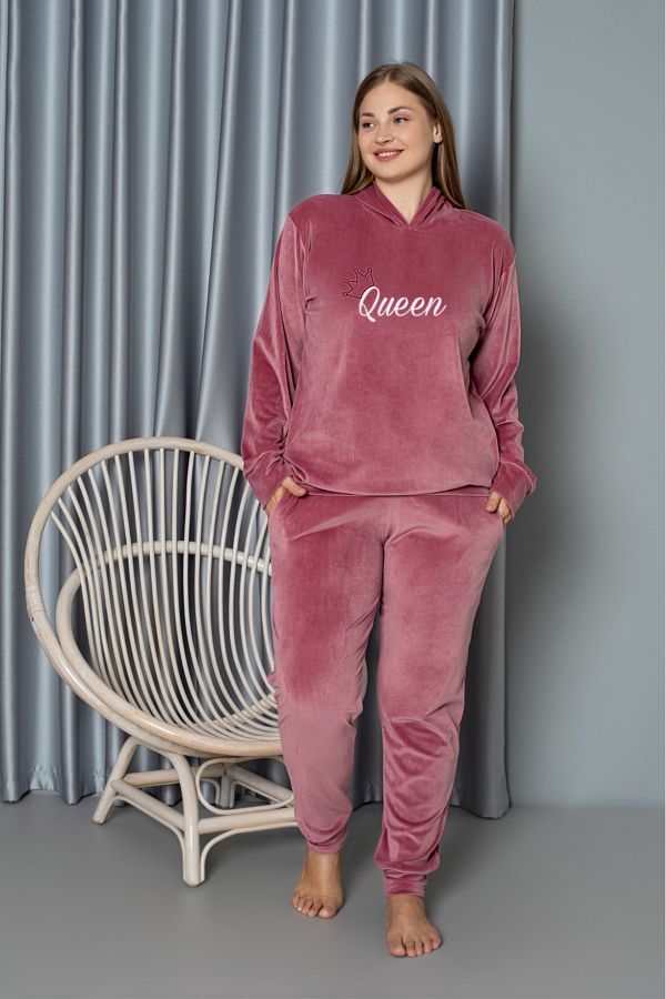 Lady-Pink Plus Size Velvet Pajama Set 1