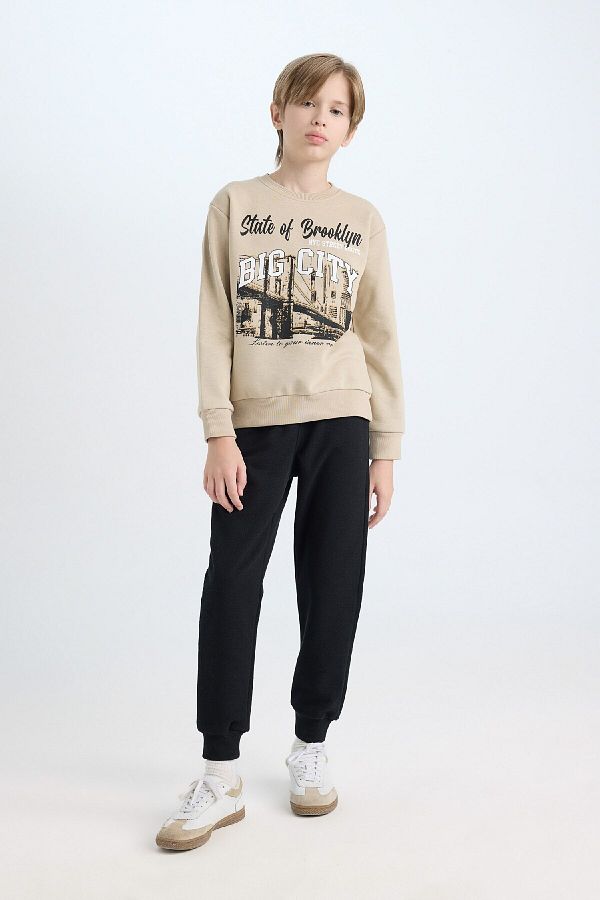 Jogger and crew neck set clearance
