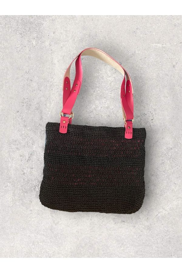 Lion-Knitted Rope Bag 1