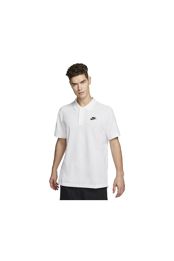 Nike matchup top