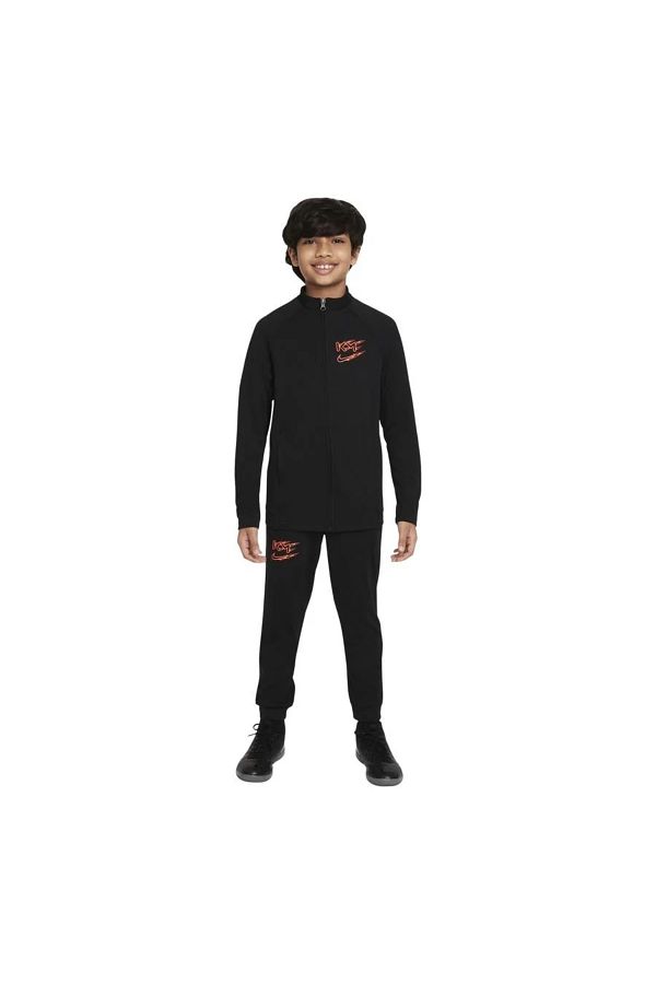 Nike store dress code males 2025