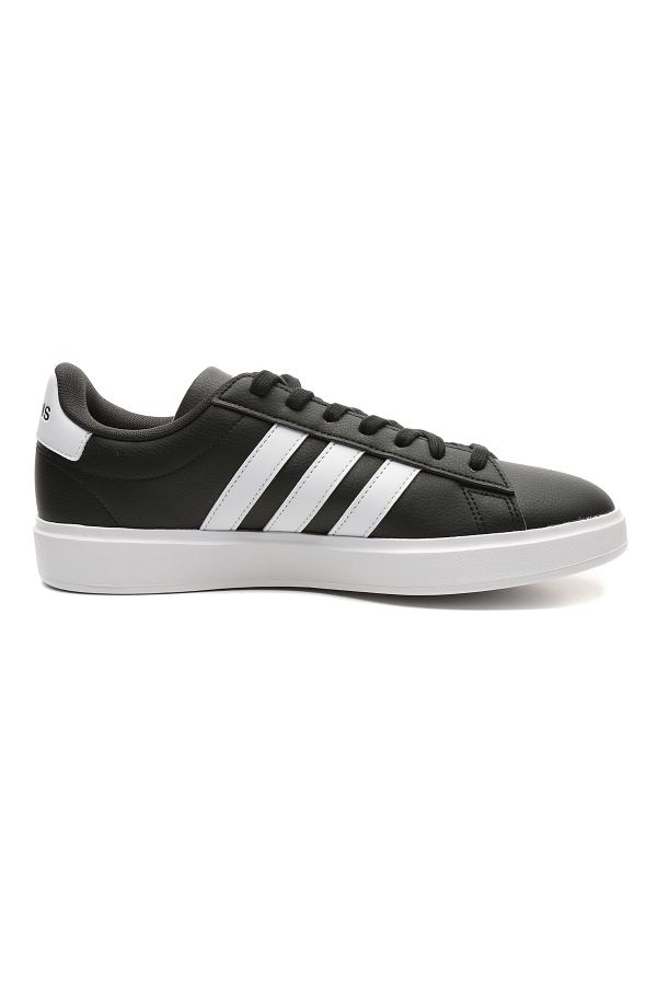 Scarpe adidas basse nere sale