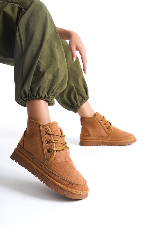 Tan winter boots with fur discount