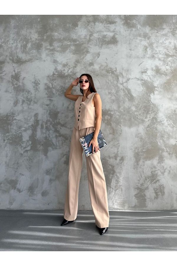 Striped palazzo suits top