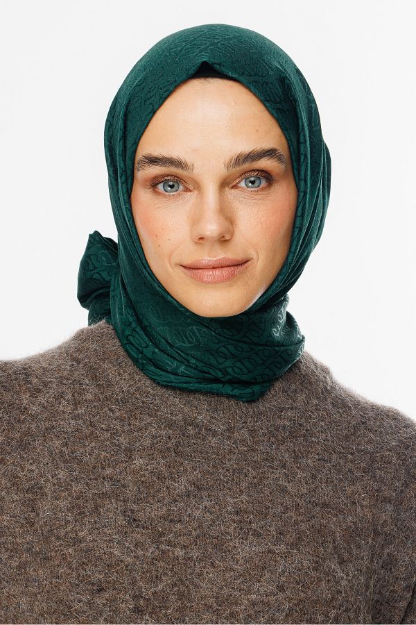 Mooncorn-Emerald Forever Pattern Shiny Jacquard Shawl 1