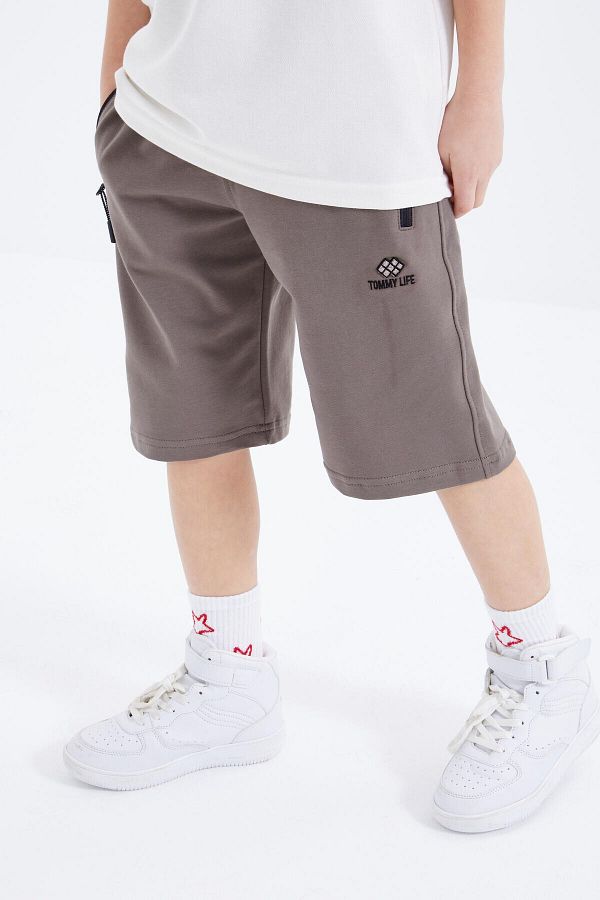 Youth shorts with zipper pockets outlet