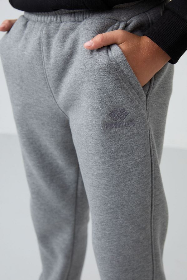 Tommy Life Boy s Embroidered Sweatpants Gray Melange Cotton Thick Fur Inside Soft Texture Standard Fit 11 Trendyol