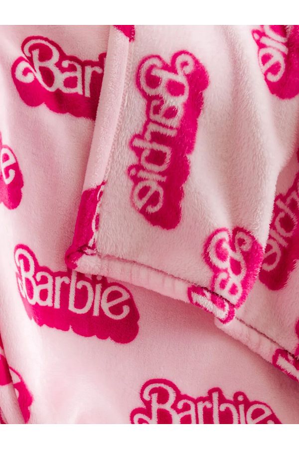 Barbie blanket 2025