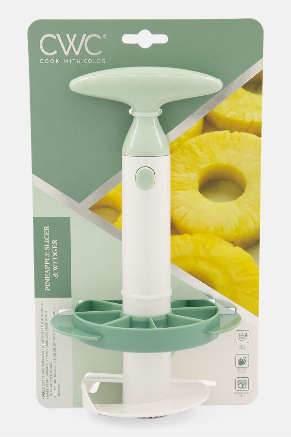 Cook With Color-Pineapple Slicer And Wedger Green 1