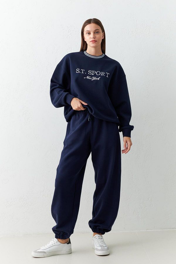 Sweatpants without elastic ankles store