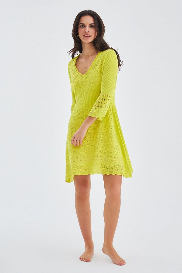 Peraluna-Yoho Dress فستان نسائي صيفي مخرم برقبة على شكل حرف V بطول الركبة - ليموني 1