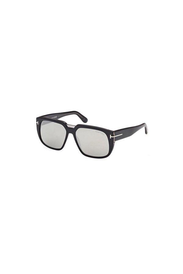 Tom ford oliver 2025