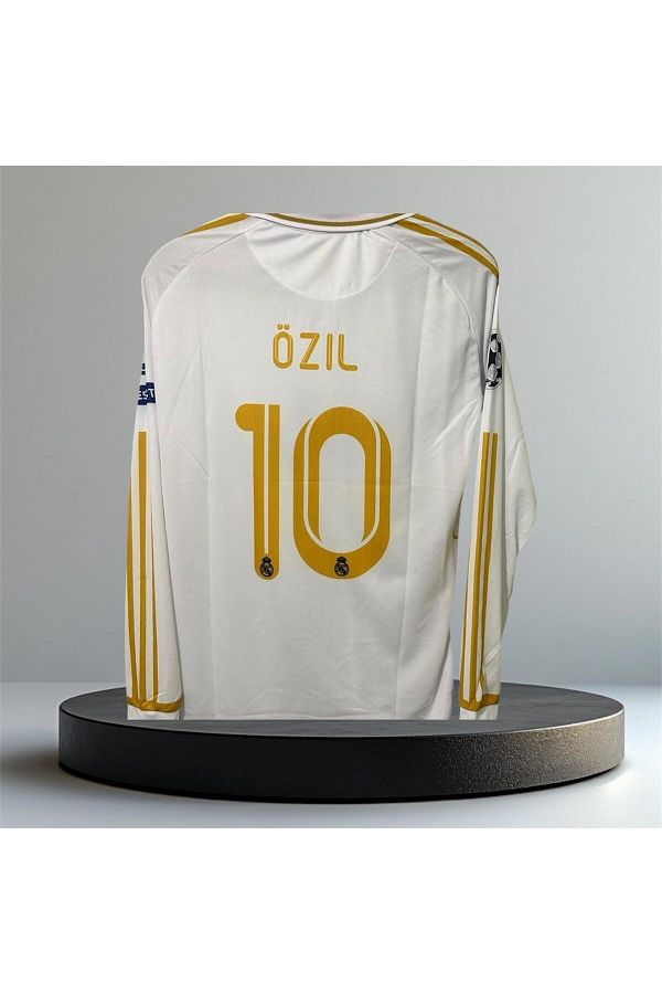 EXTRA SHOT-2011 Season R.Madrid Özil Retro T-Shirt 1