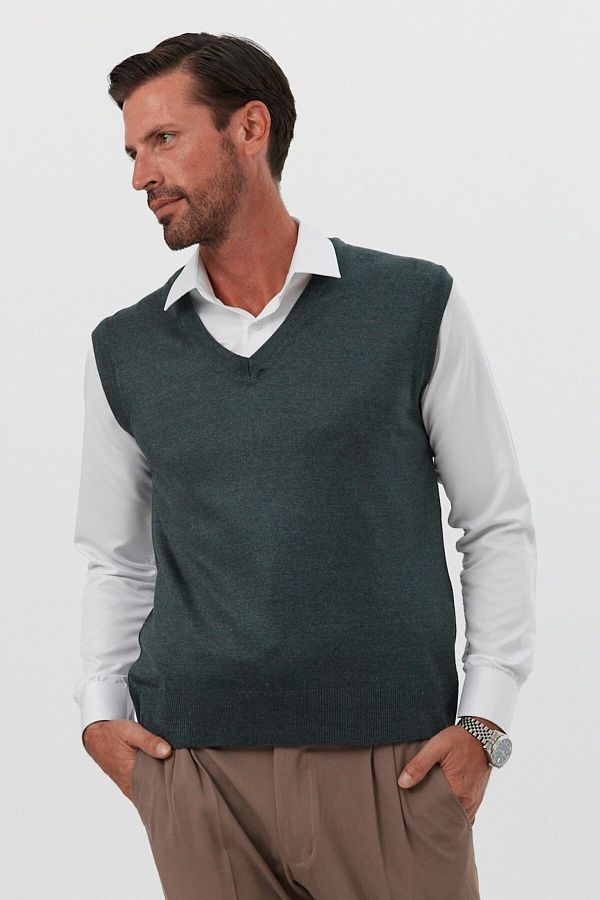Plus size sleeveless sweater shop