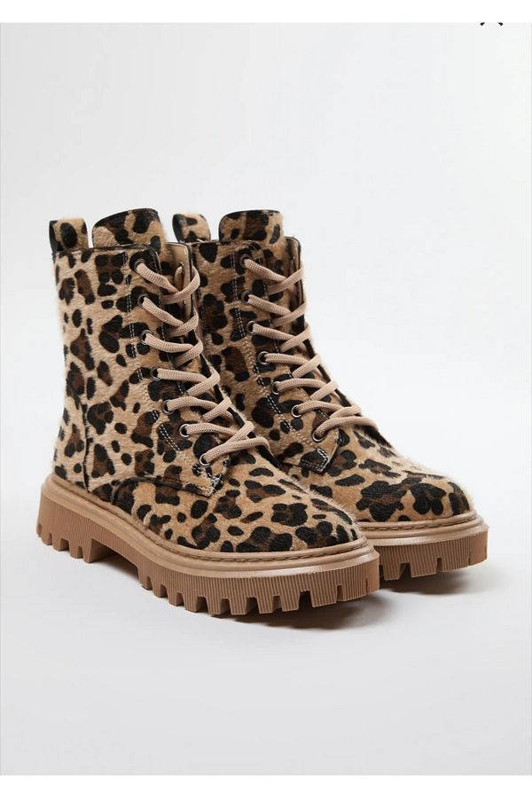FİNTAS Ayağınıza Gelen Moda-Lace-Up Short Heeled Leopard Patterned Women's Boots 1