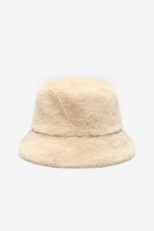 Penti-Fun Ecru Hat 1