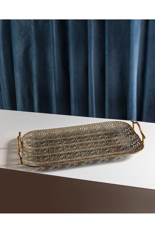 Madame Coco-Gaele Tray 1