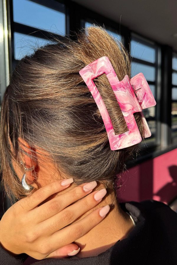 TAKIŞTIR-Pink Color Marble Patterned Bone Latch Buckle 1