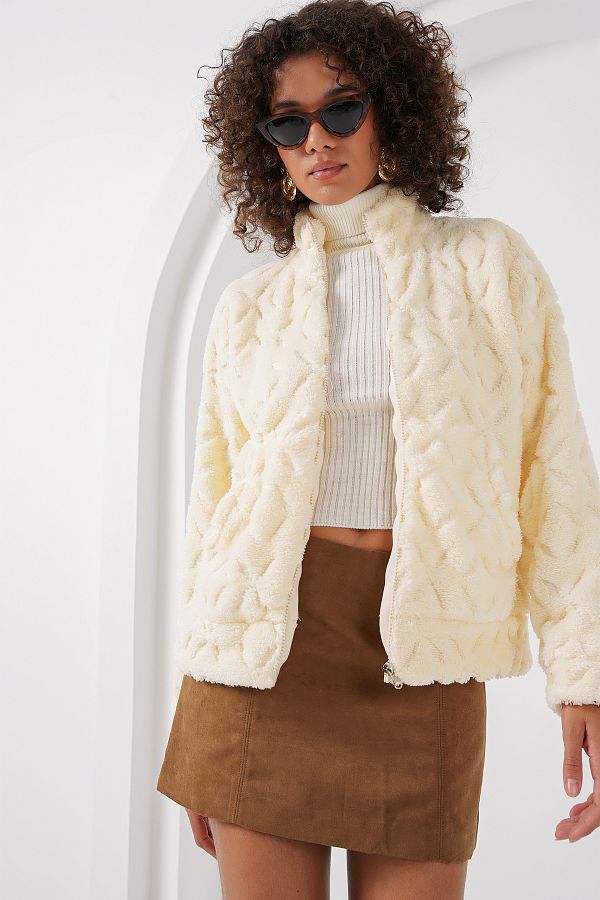Bigdart-55444 Zippered Plush Jacket - Ecru 1