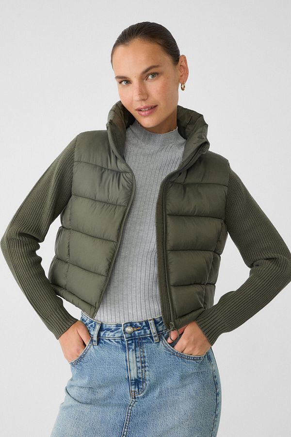 Stradivarius Puffer jacket with chunky knit sleeves Trendyol