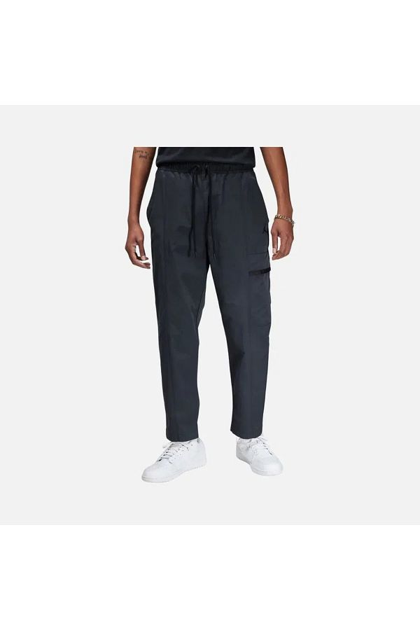 Nike Jordan Essentials Woven Extra Cargo Pocket Detail Men s Sweatpants Fn4539 010 Trendyol