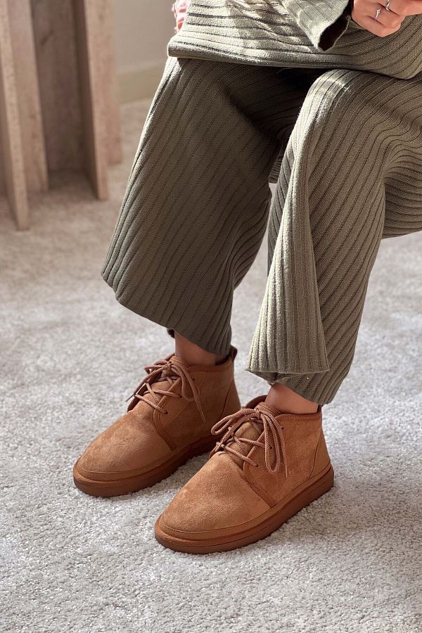 NİŞANTAŞI SHOES-Buty damskie Ateny w kolorze brązowym, zamszowe, z płaską podeszwą i koronką 1