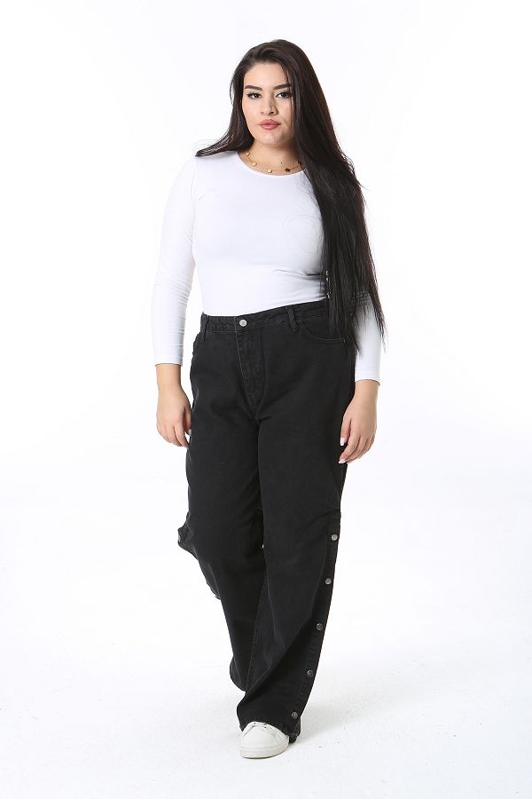 Side snap button jeans store