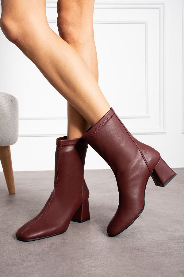 How to stretch winter boots hot sale