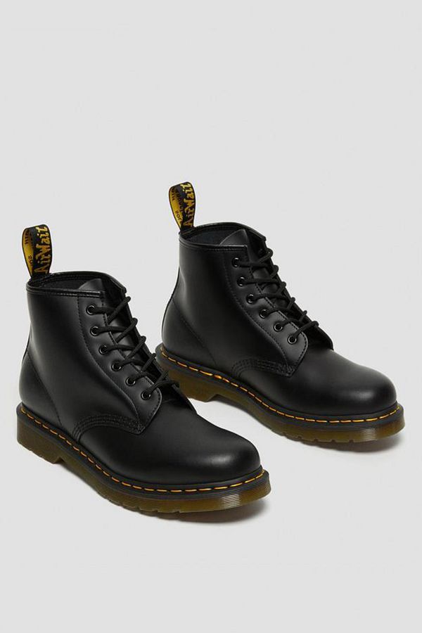 Flat black doc martens 2025