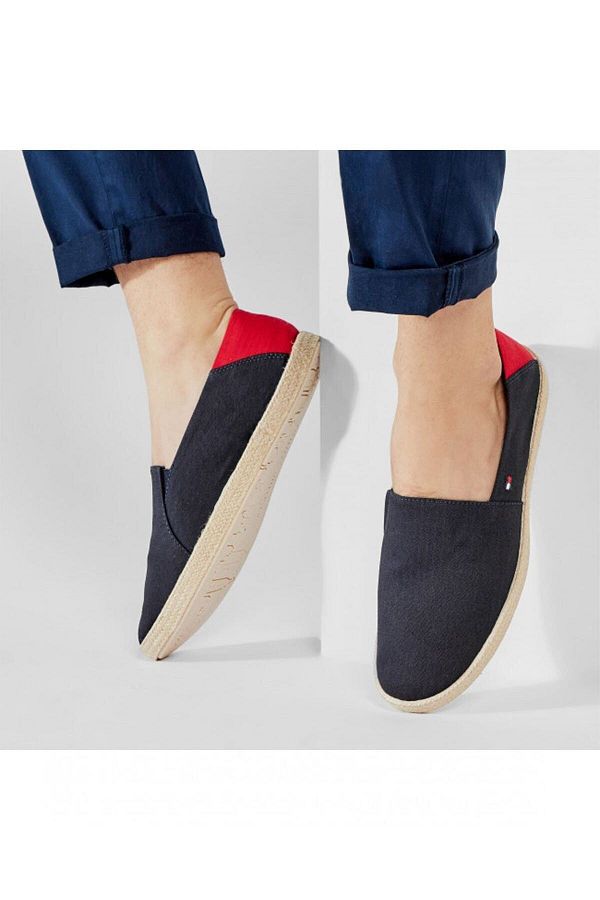 Tommy hilfiger easy summer slip on top