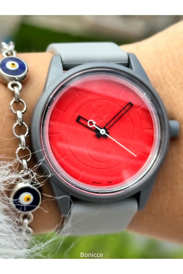 Solar powered watch brands hot sale