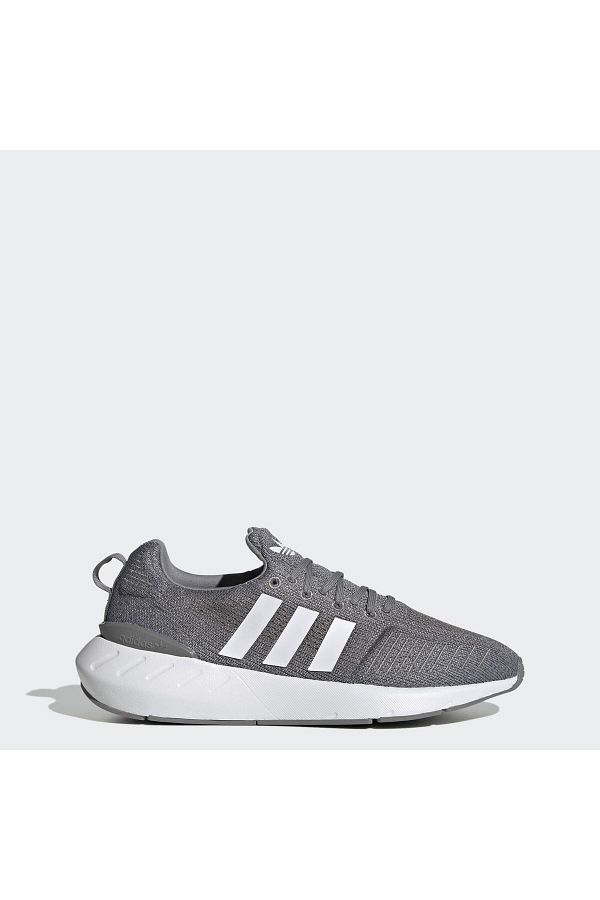adidas-حذاء سويفت رن 22 1
