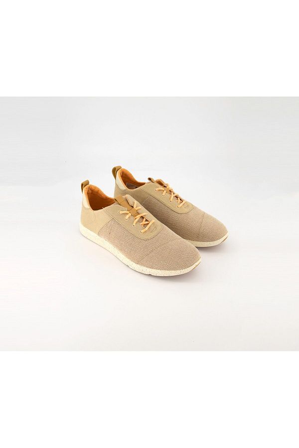 cabrillo canvas lace up sneaker